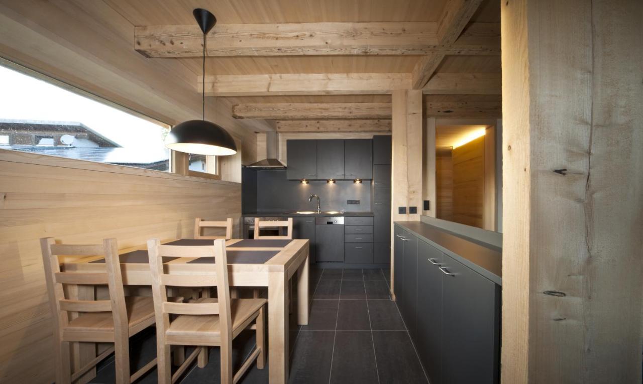 Forstgut - Premium Waldchalets Und Lodge Suiten Regen Εξωτερικό φωτογραφία