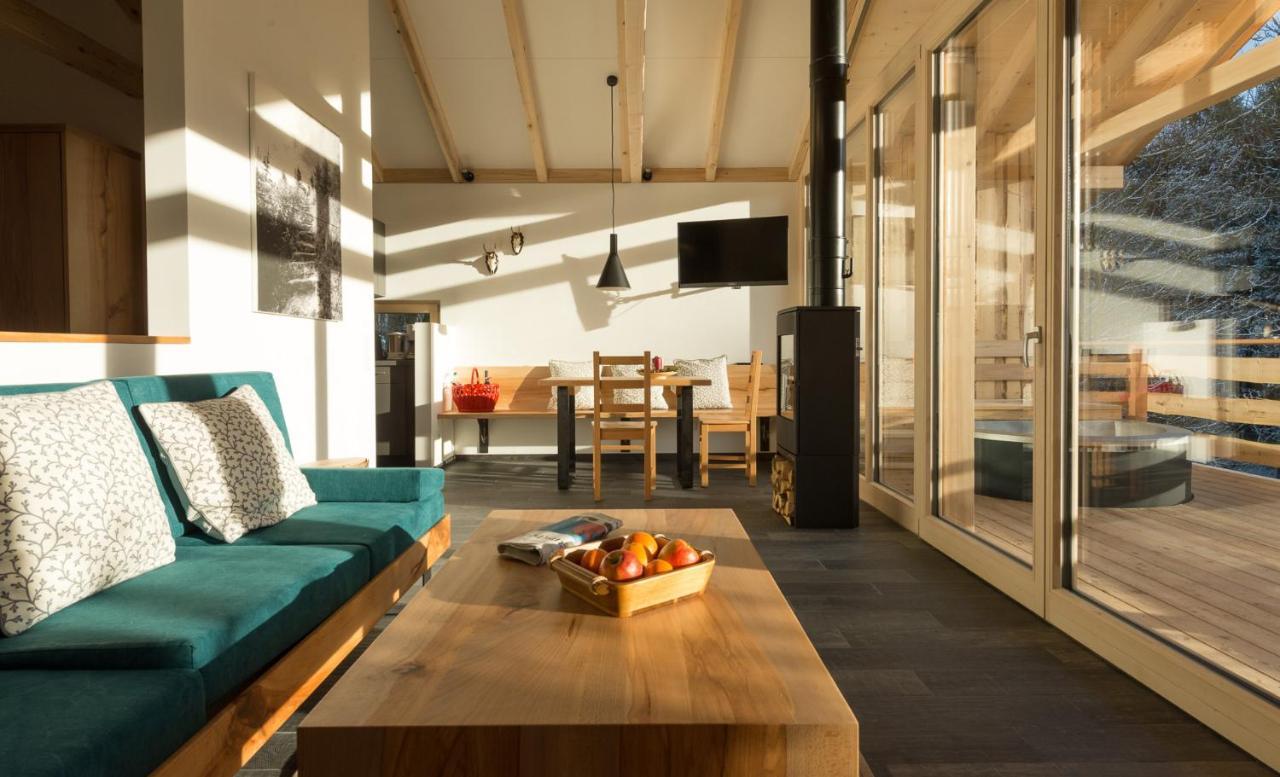 Forstgut - Premium Waldchalets Und Lodge Suiten Regen Εξωτερικό φωτογραφία