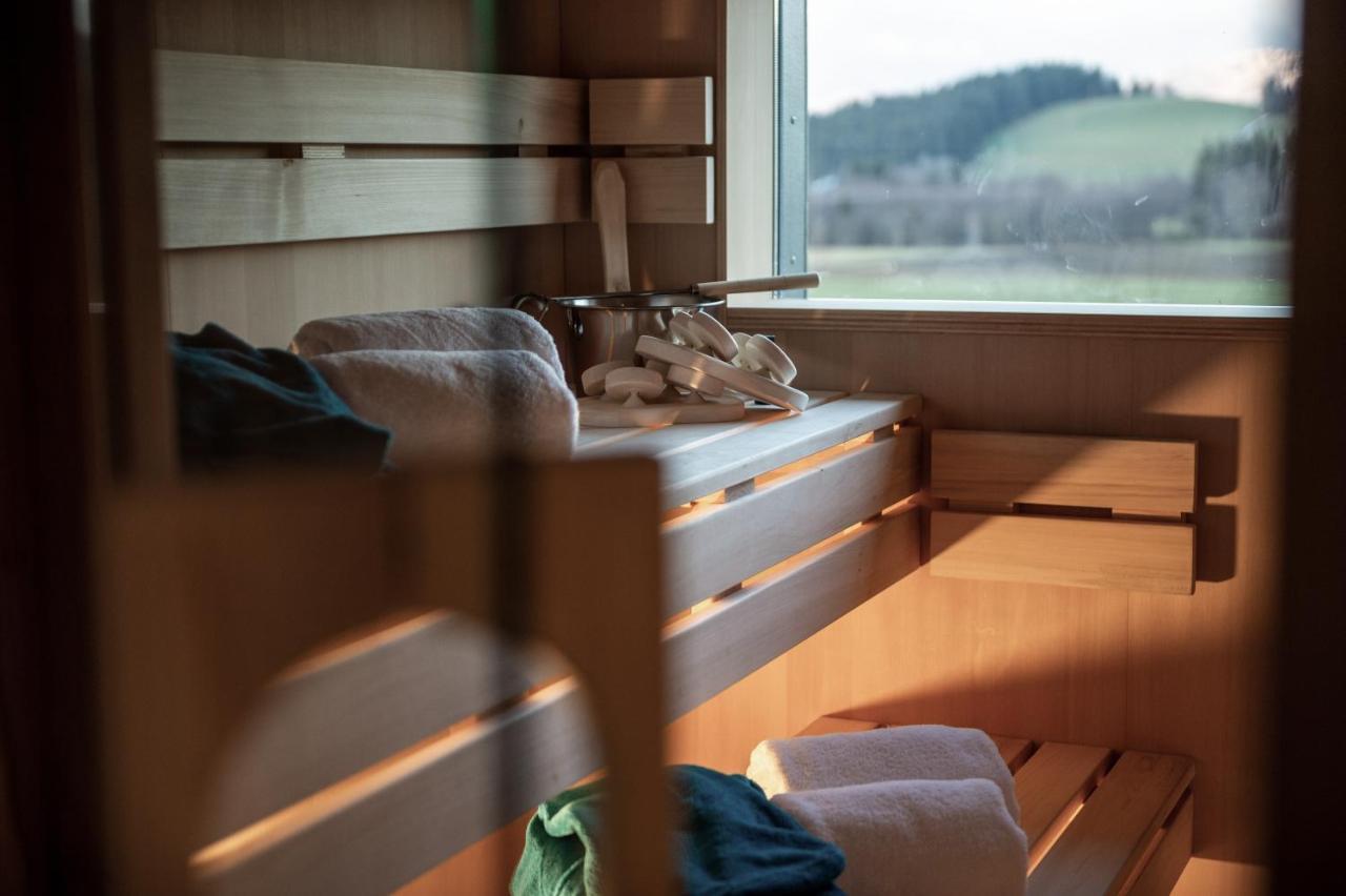 Forstgut - Premium Waldchalets Und Lodge Suiten Regen Εξωτερικό φωτογραφία