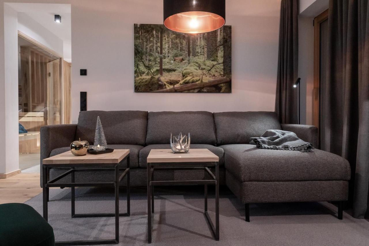 Forstgut - Premium Waldchalets Und Lodge Suiten Regen Εξωτερικό φωτογραφία